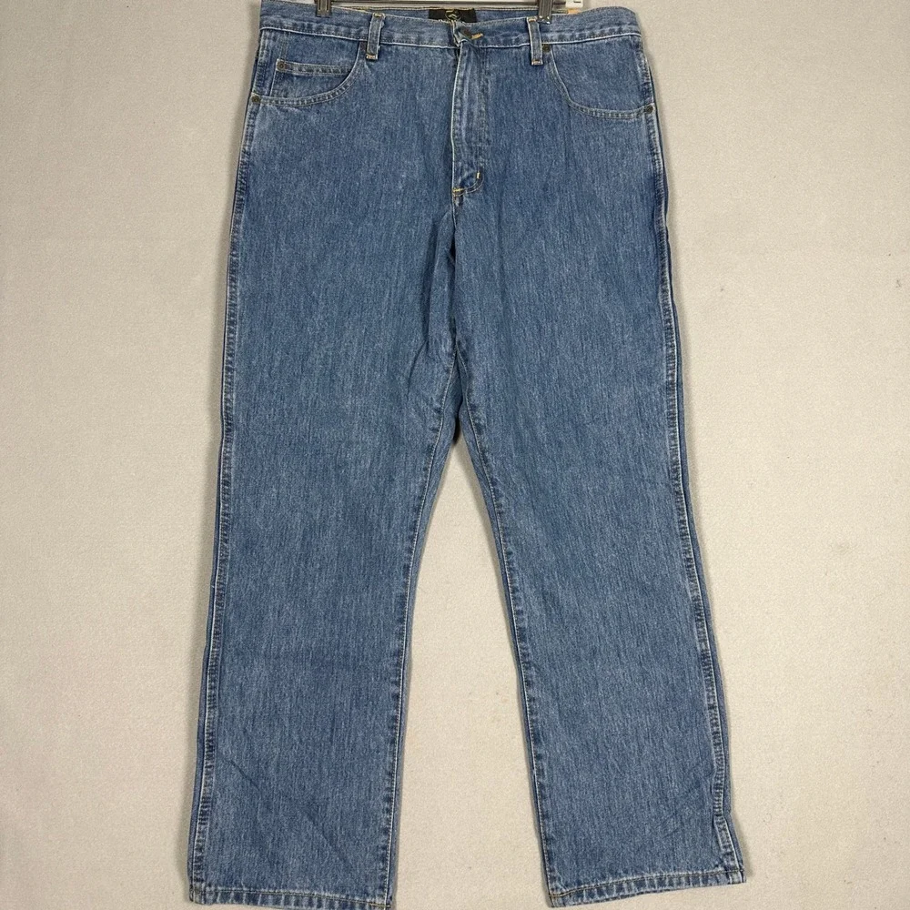 NEW Redhead Jeans Mens 35X30 Classic Medium Wash Straight Leg Denim 5 Pockets